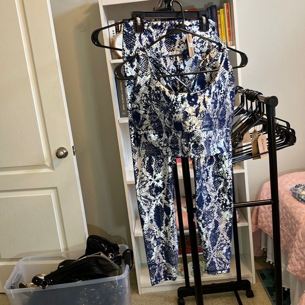 Snake Foil Printed Leggins